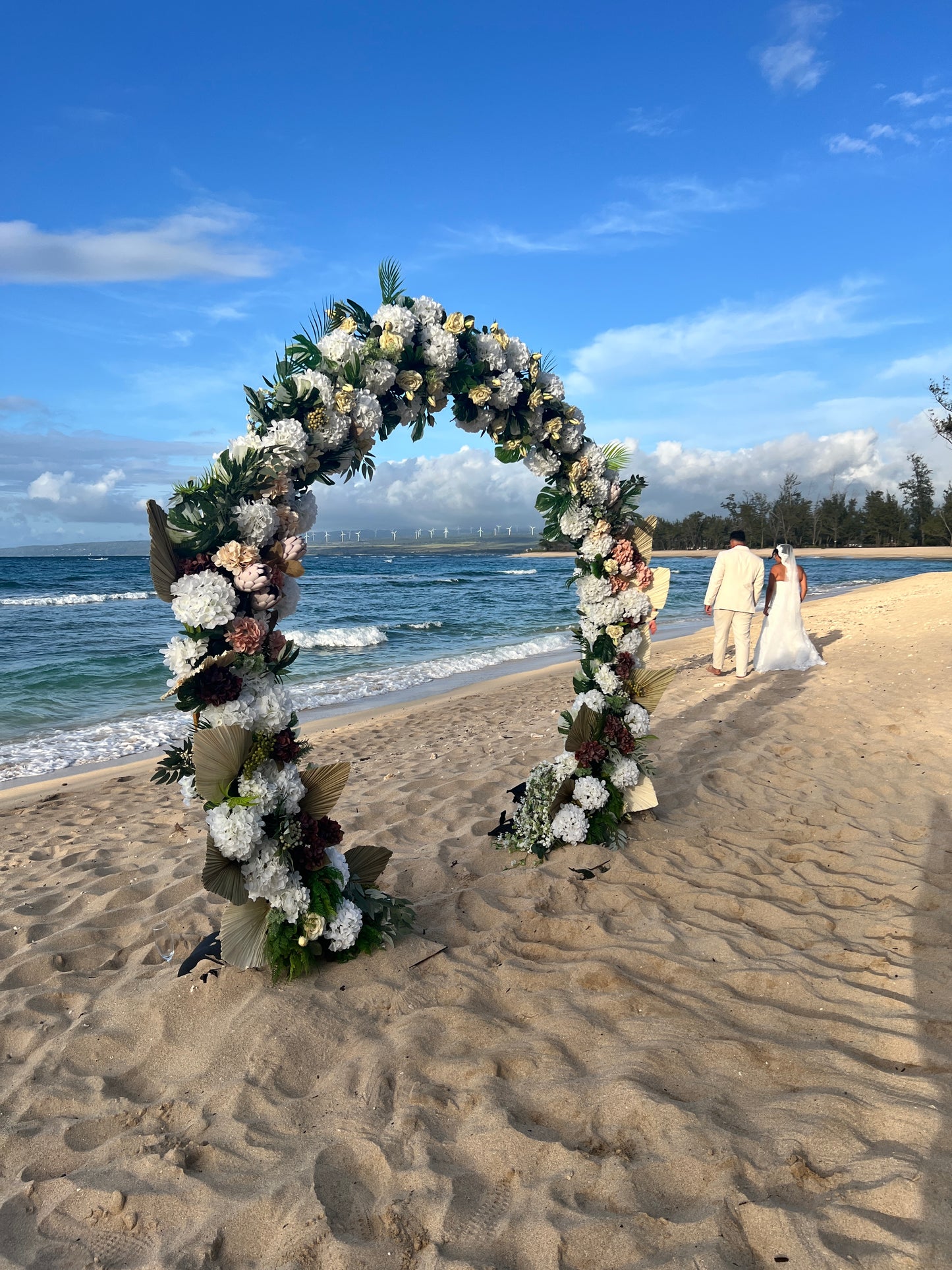 Aloha Nui Circle Arch