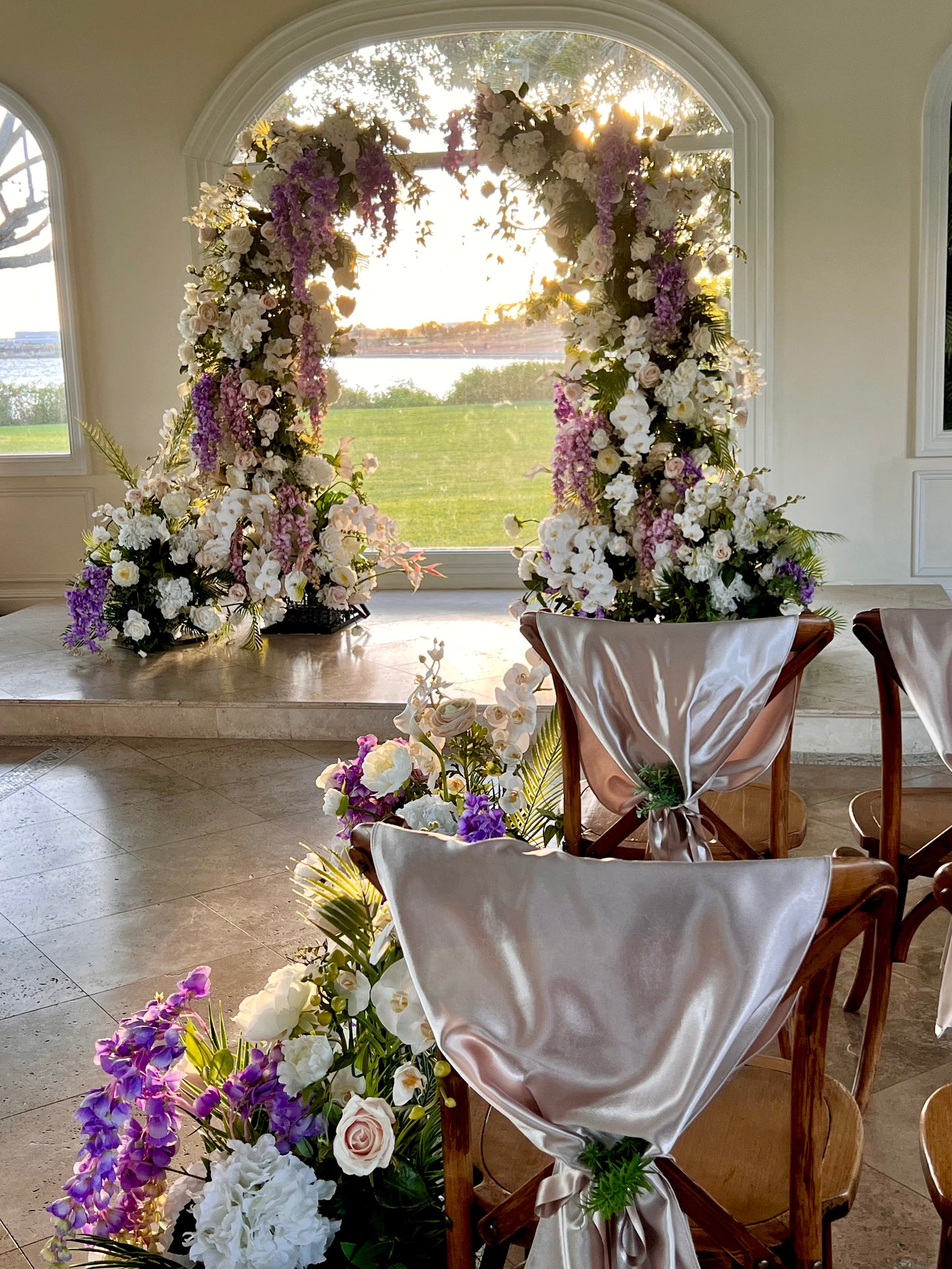 Bella Floral Pillars