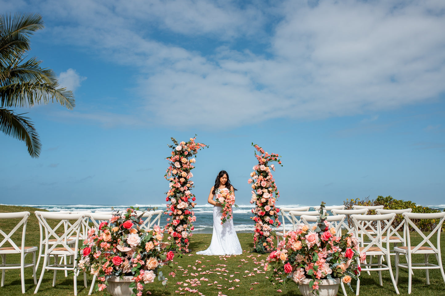 Lily Floral Pillars