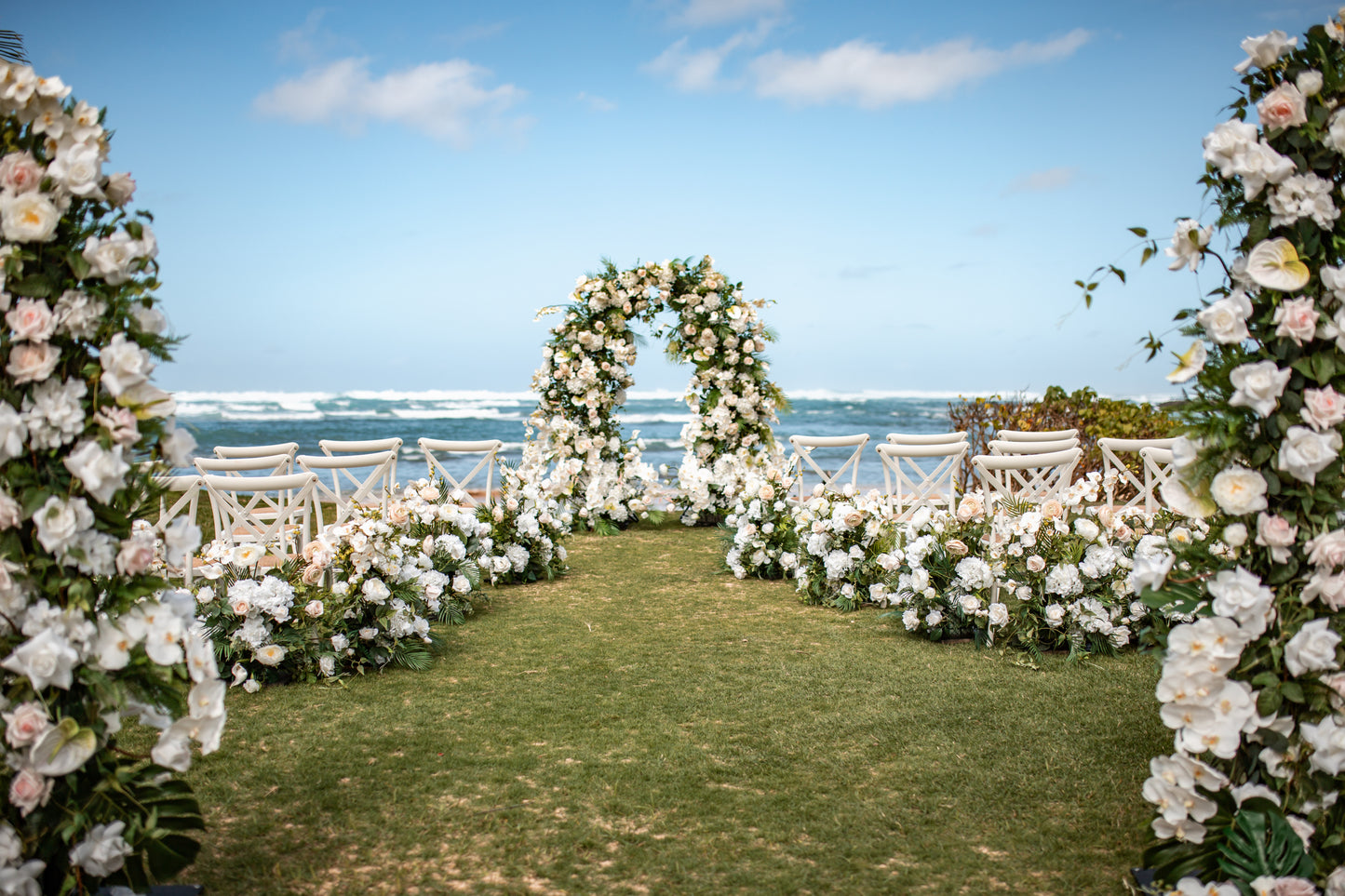 Bella Floral Pillars