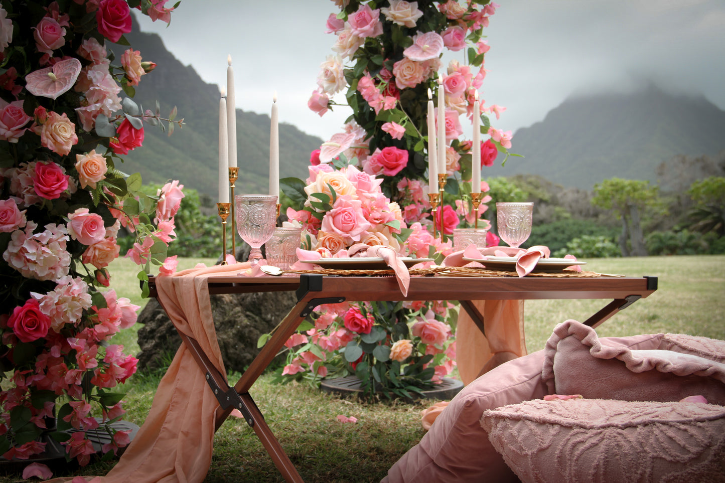 Lily Floral Pillars