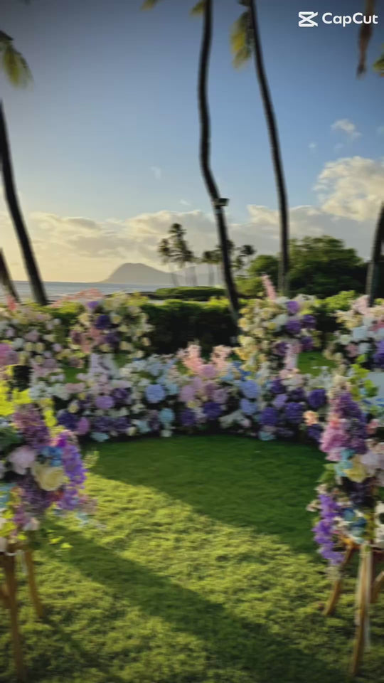 The Mālie Garden Ground Arch